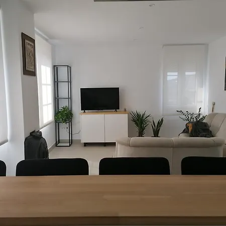 O Lar Da Tia Carmen Apartamento Neaño